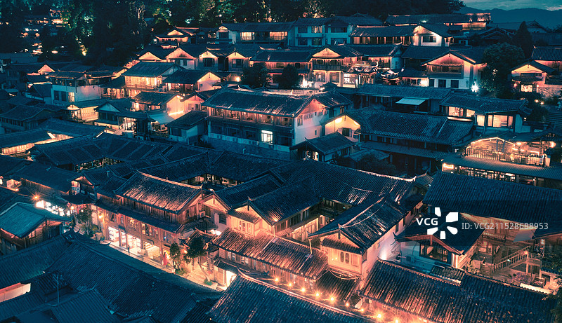 航拍丽江古城大研古镇夜景图片素材