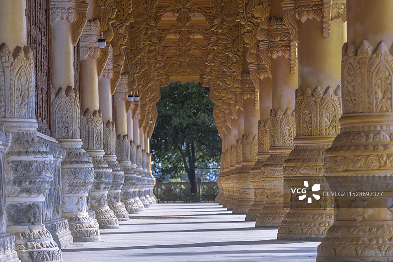 瑞丽总佛寺 东南亚建筑图片素材