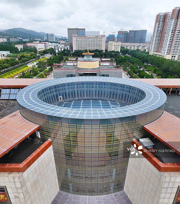 青海省西宁市青海藏文化博物院航拍图片素材