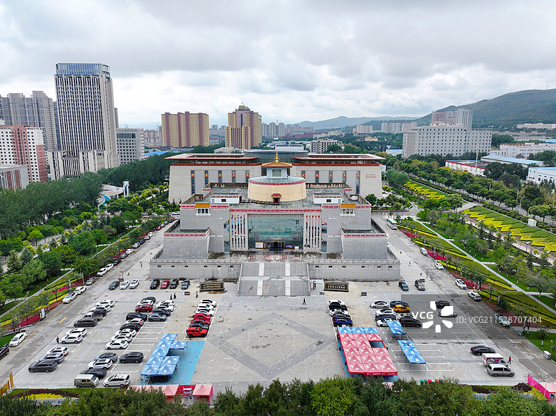 青海省西宁市青海藏文化博物院航拍图片素材