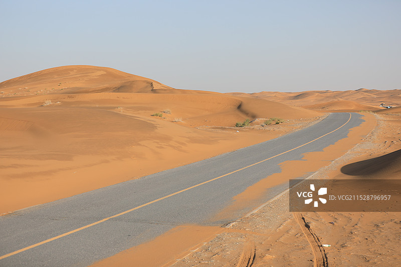 内蒙古阿拉善左旗腾格里沙漠自然风光图片素材