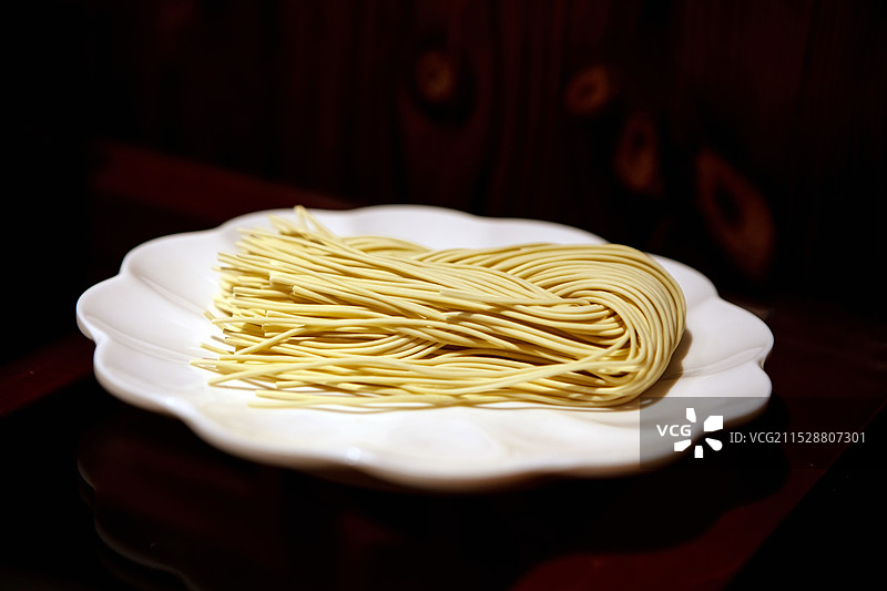火锅面条图片素材