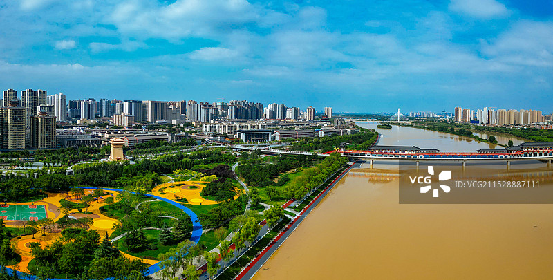 咸阳市 秦都区 清渭楼 渭滨公园 渭河 航拍 地标图片素材