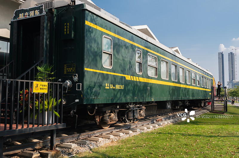 广州铁路博物馆展出的CA25G型空调餐车图片素材