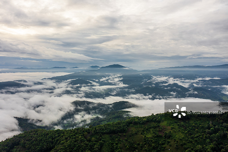 云南省普洱市景迈山云海图片素材