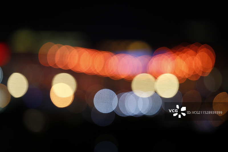 五颜六色 多色彩的虚化的灯光光斑图片素材