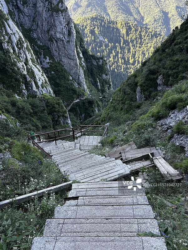 临夏康乐县莲花山景区图片素材