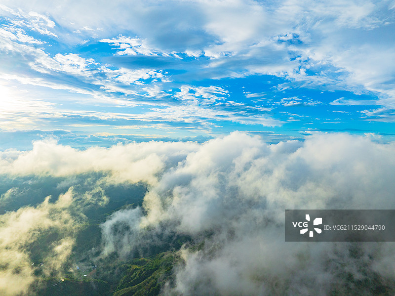 广西河池凤山百乐坳航拍云海美景图片素材