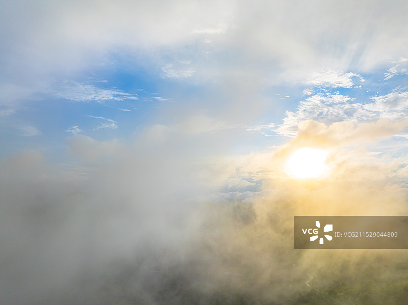 广西河池凤山百乐坳航拍云海美景图片素材