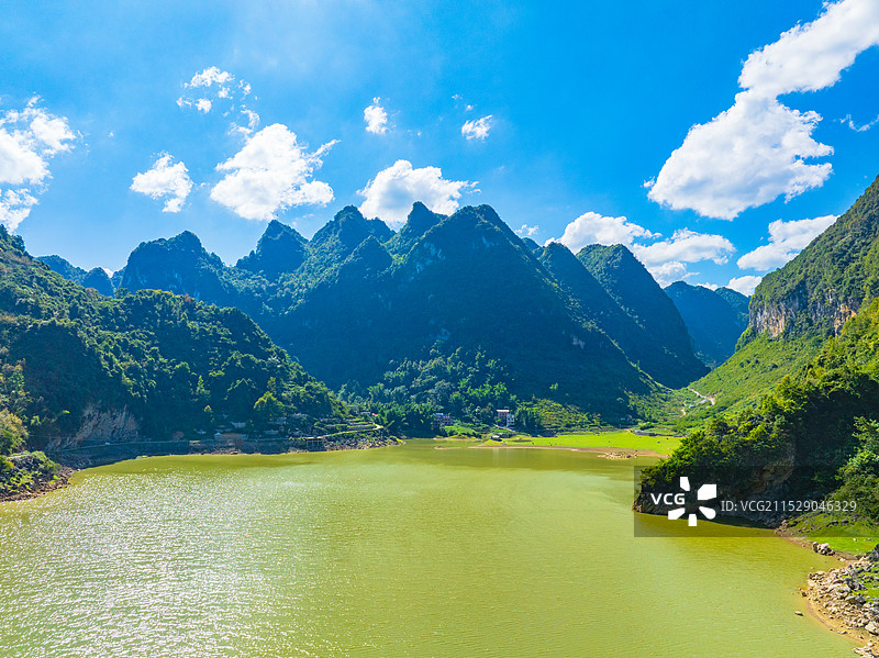 广西河池凤山县金牙乡石马湖图片素材