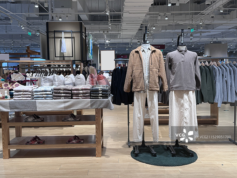 商场服饰大卖场图片素材