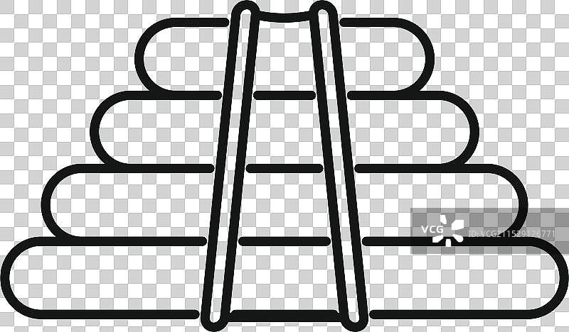 木头圆木堆成金字塔形状，旁边有一把梯子图片素材