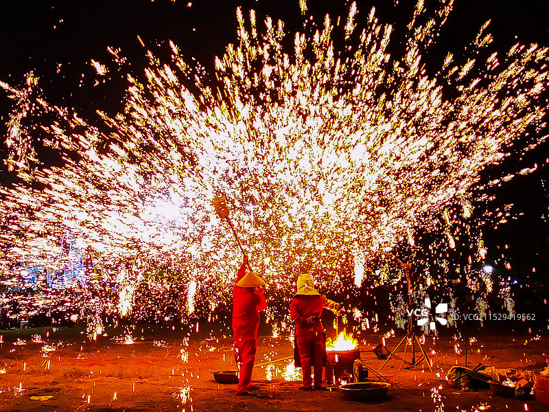 打铁花图片素材