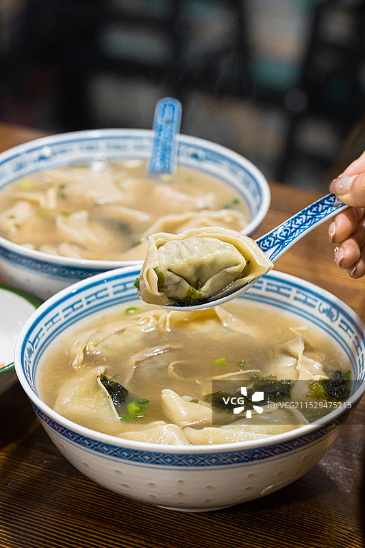 馄饨菜馄饨荠菜馄饨虾仁馄饨大馄饨馄饨图片素材