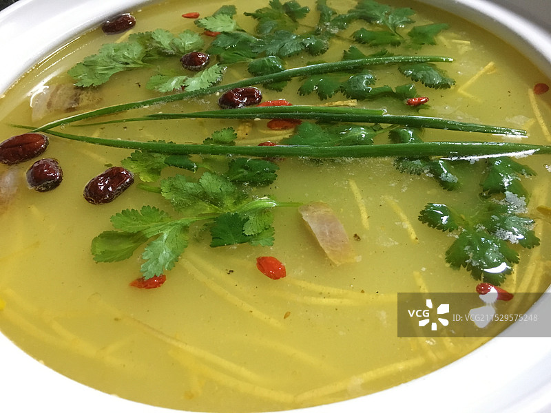 碗里汤的特写镜头图片素材