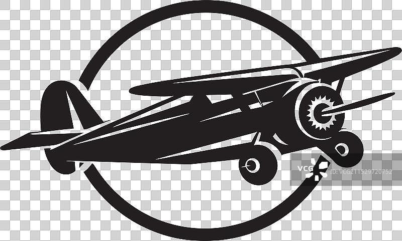 静谧的天际线，午夜的飞机，精湛的技艺，黑曜石般的色彩图片素材