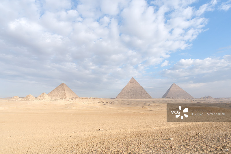 埃及开罗金字塔图片素材