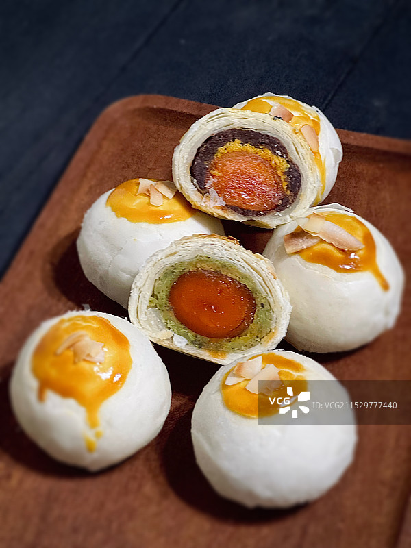 自制蛋黄酥图片素材