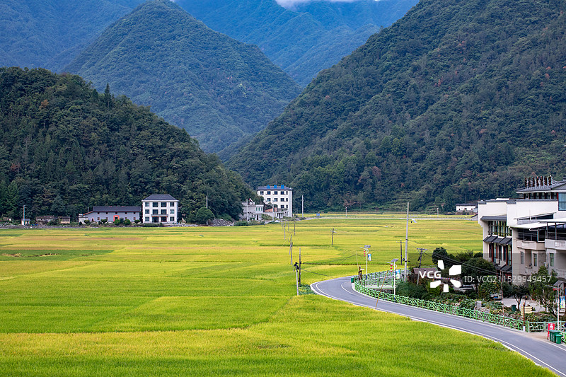 陕西省旬阳县田园风光图片素材
