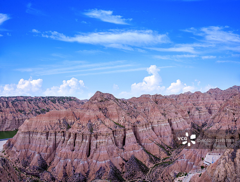 青海海南共和县龙羊峡土林地质公园图片素材