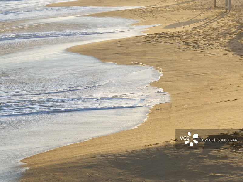 航拍广东汕头海岸线度假村风景图片素材