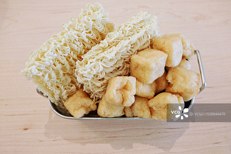 泡面油豆腐图片素材