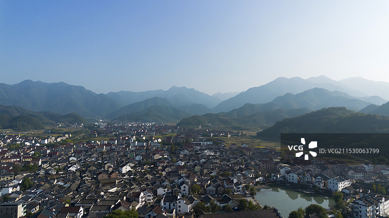 航拍桐庐江南古村落深奥图片素材