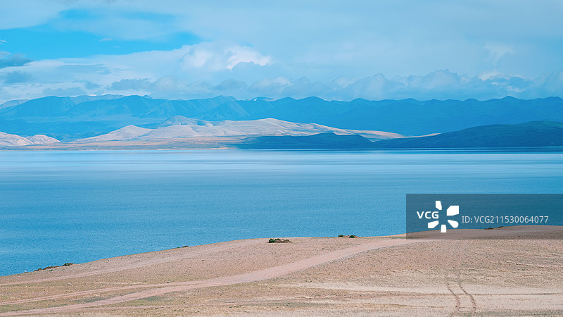 圣湖玛旁雍措图片素材
