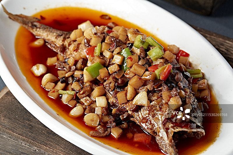 美味干烧海黄鱼图片素材