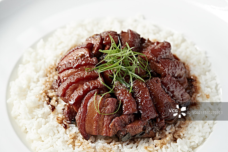 红烧扣肉捞白饭图片素材