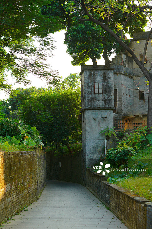 中国广东省东莞市东坑镇丁屋村古围墙历史文化建筑之美！图片素材