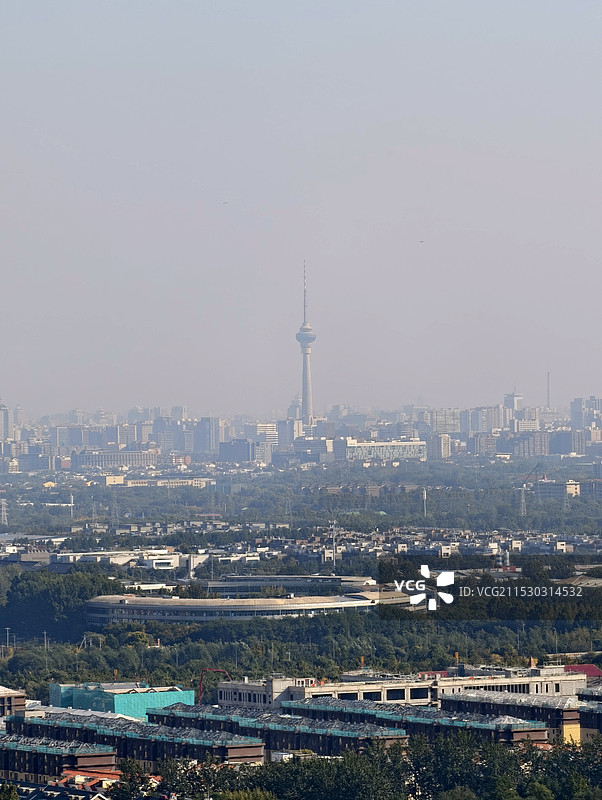 晴空下的中央电视塔图片素材