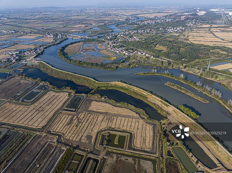 航拍安徽省合肥市巢湖市龟山公园风光图片素材