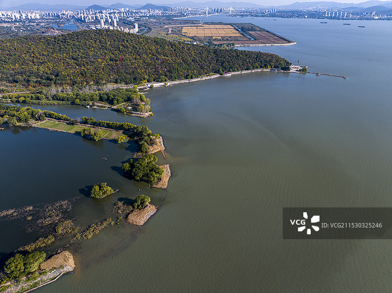 航拍安徽省合肥市巢湖市龟山公园风光图片素材