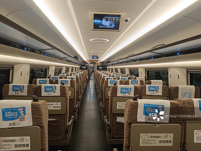 高铁复兴号车厢图片素材