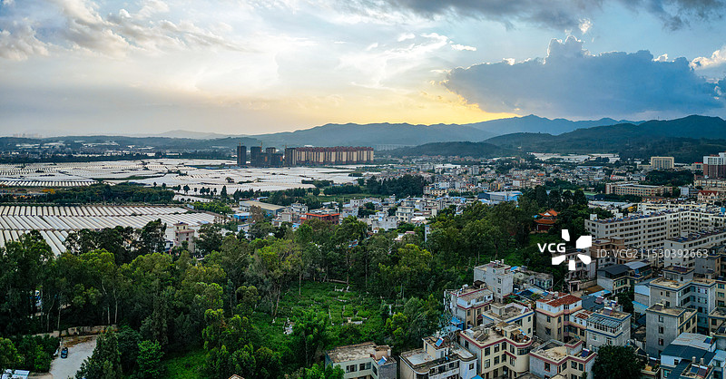 嵩明县 银杏广场 黄龙山 兰茂广场 滨河公园 航拍图片素材