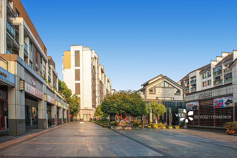 安徽黄山，城市风景。图片素材