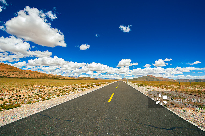 219国道阿里普兰县段图片素材