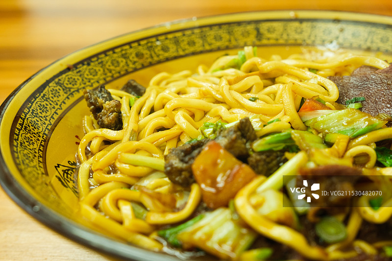 爆鳝牛肉次坞打面拌川图片素材