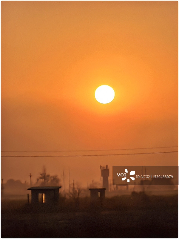 博格达观日出92图片素材