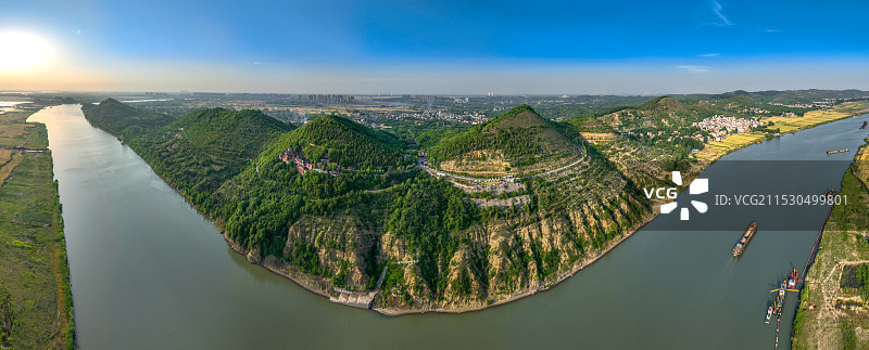 淮河边上的茅仙洞风景区+安徽省淮南市凤台县茅仙洞风景区图片素材
