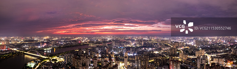 广西南宁西乡塘区晚霞图片素材