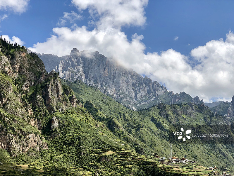 甘南舟曲县拉尕山景区图片素材