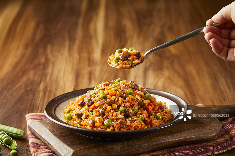牛肉炒饭图片素材