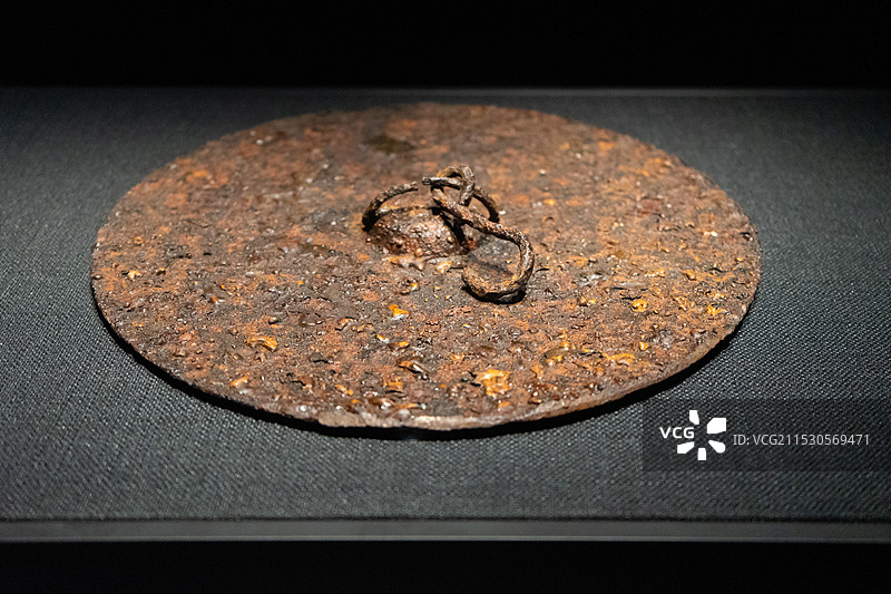 太原北齐壁画博物馆铁镜图片素材