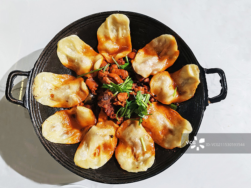 江苏徐州特色美食地锅鸡图片素材