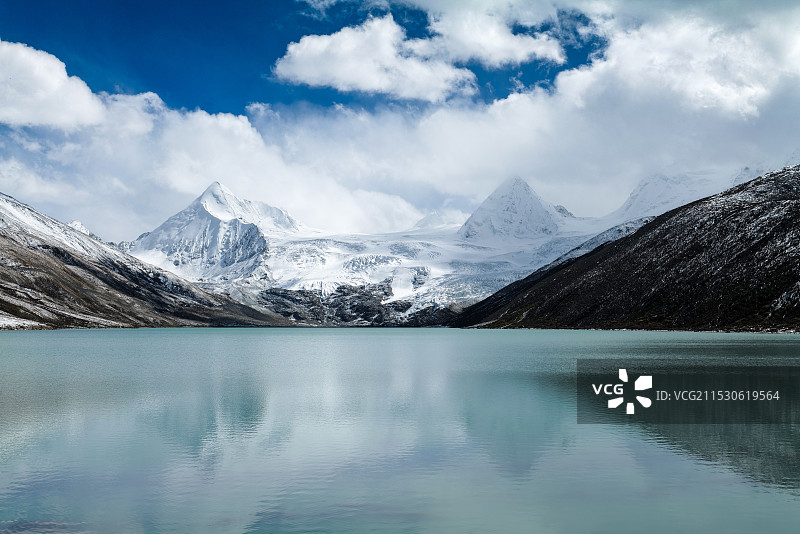 萨普神山图片素材