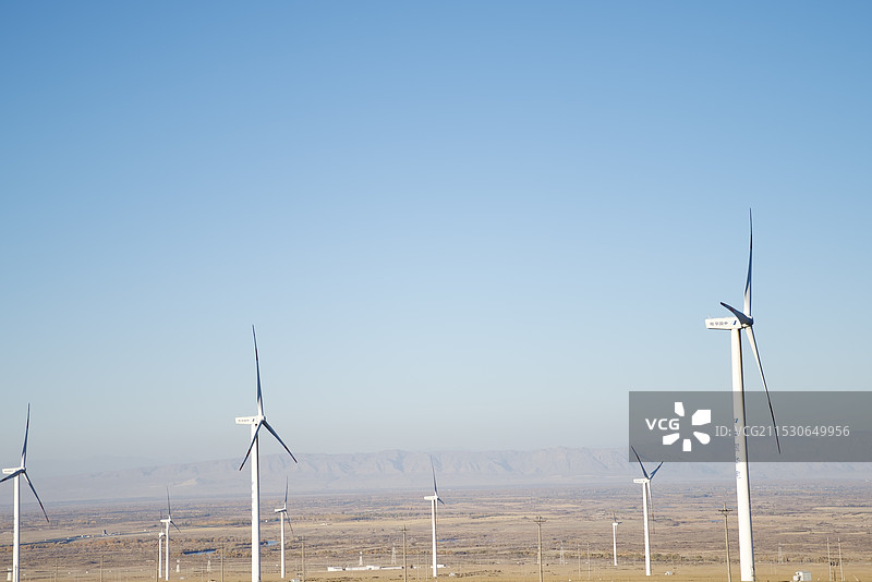 风力发电机和自然图片素材