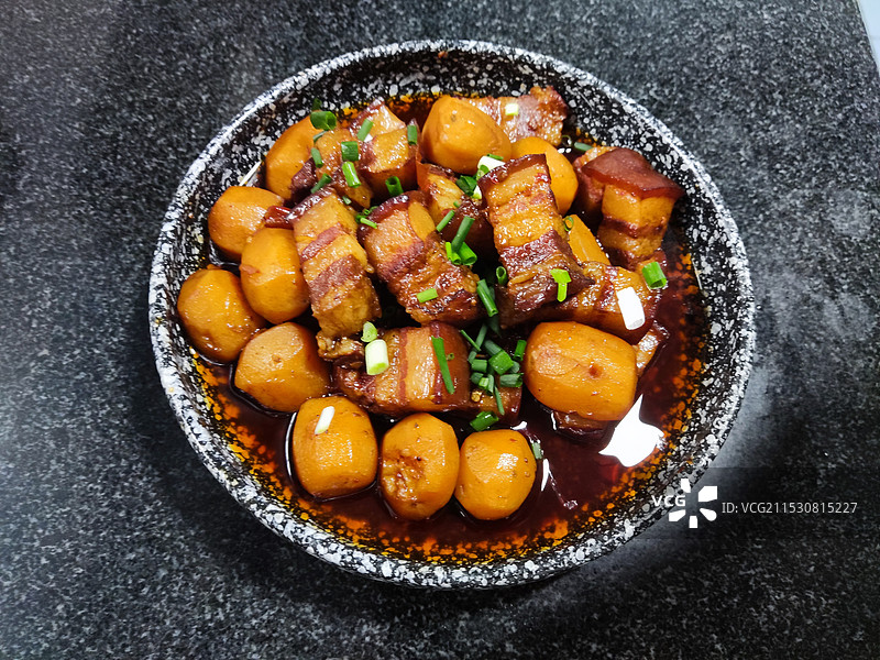 土豆红烧肉图片素材