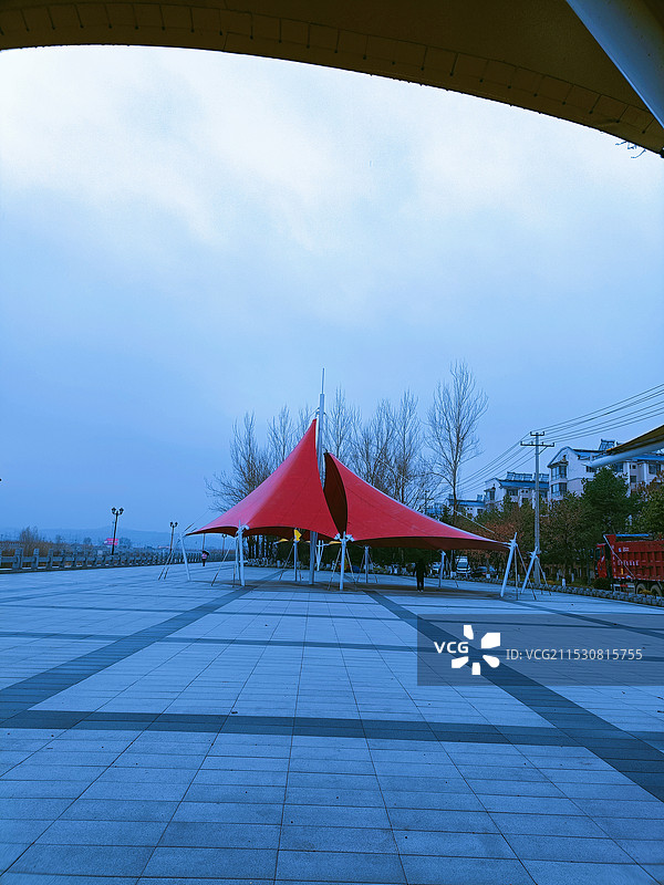 滨河红亭图片素材